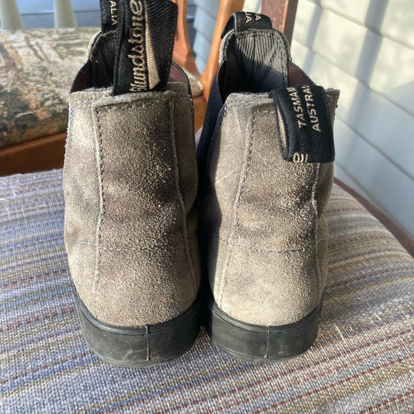 Blundstones boots - Picture 3 of 3
